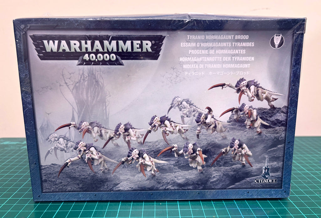 Warhammer 40,000 – Tyranid Hormagaunt Brood (OOP Pre-2009 Sculpt) | Sealed Box | Rare Tyranids Miniatures