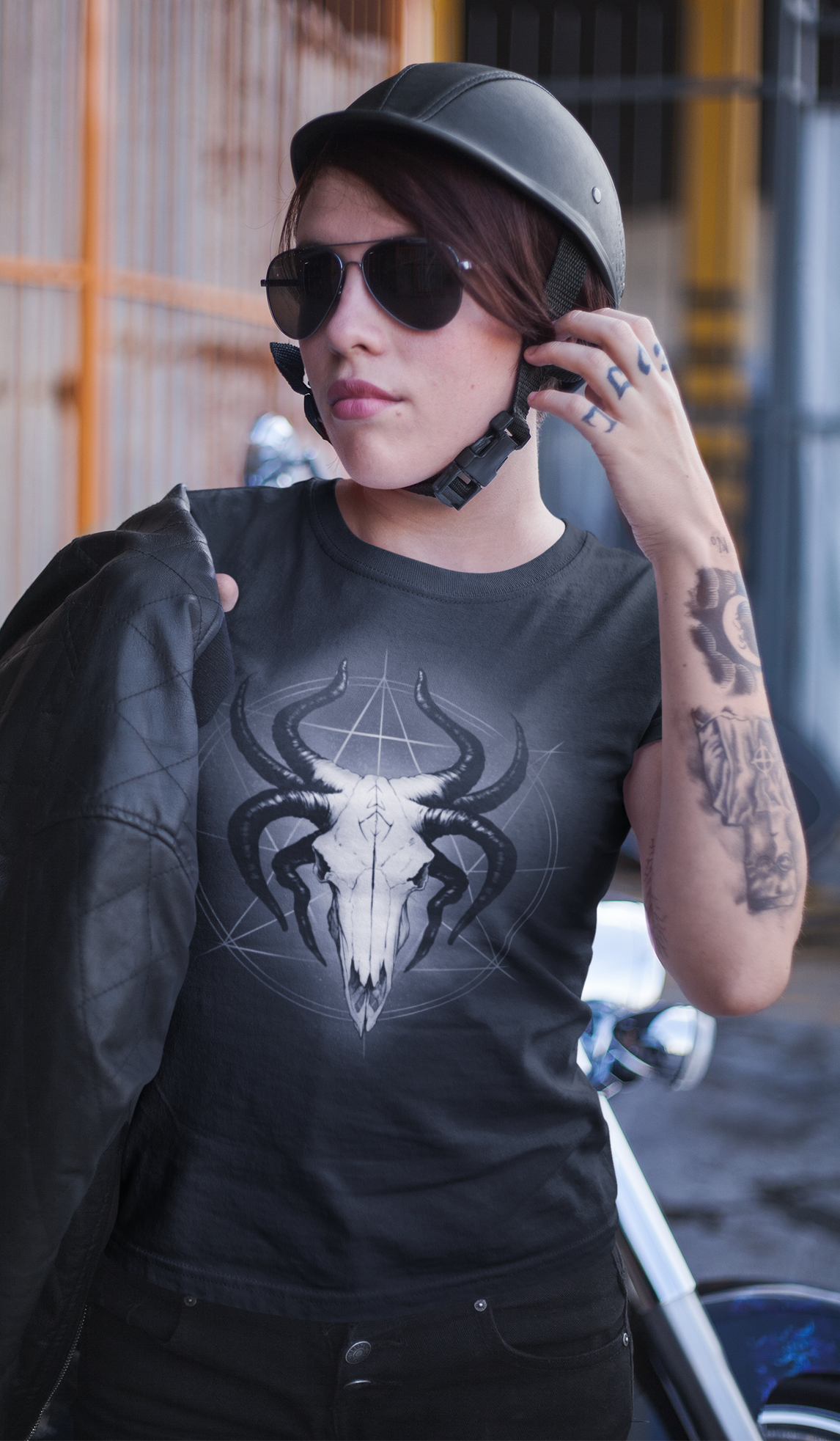 Glowing God of the Void: The Horned Skull Deity T-Shirt